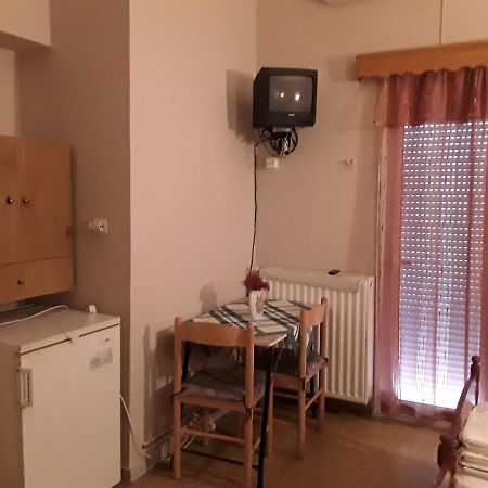 Γιαννουλα Κρετση Hotel Камена Вурла Екстериор снимка