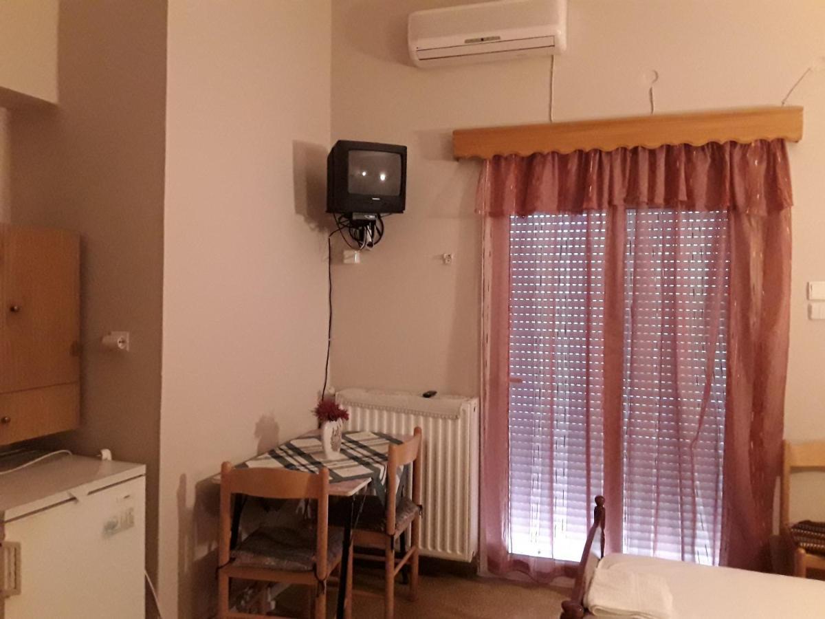 Γιαννουλα Κρετση Hotel Камена Вурла Екстериор снимка