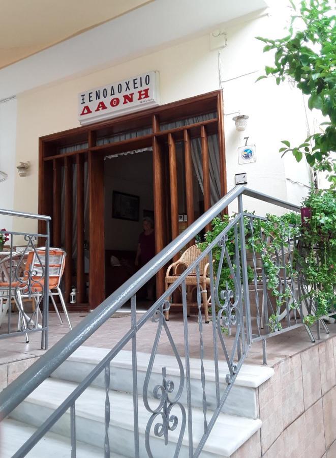 Γιαννουλα Κρετση Hotel Камена Вурла Екстериор снимка